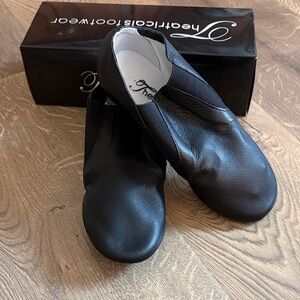 Women's Black Jazz Slip-On Shoes